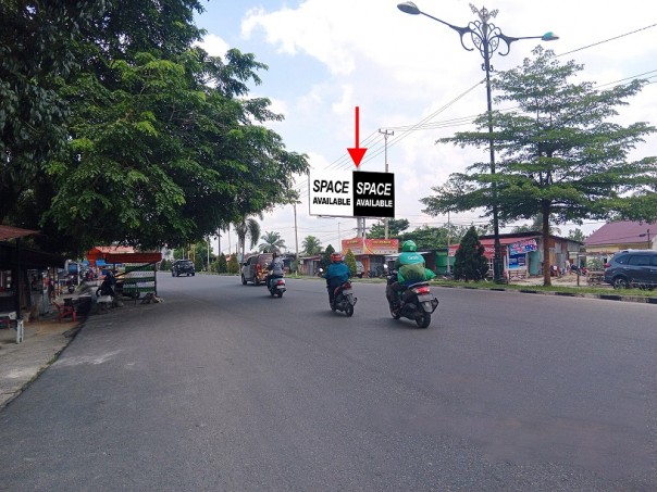 Falcon Advertising : Lokasi Iklan Billboard di Kota Pekanbaru, Jalan Yos Sudarso Rumbai